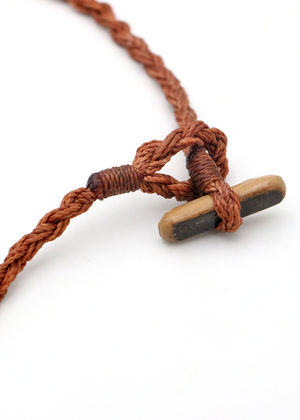 Makau Hook Bone Pendent Necklace