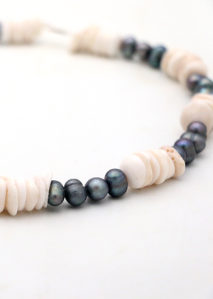 Hawaiian Puka Shell and Black Pearl Lei