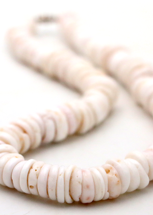 Hawaiian Puka Shell Lei Choker Necklace