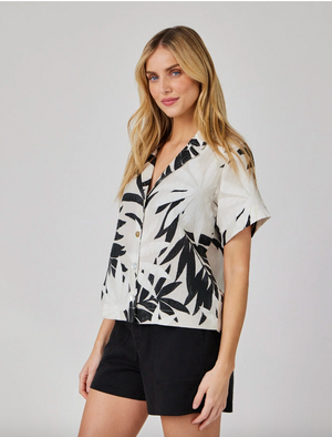 Short Sleeve Flowy Button Down - Maui Palm