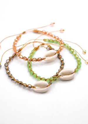 Crystal with Shell and Gold Bracelet