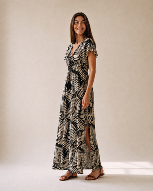 Avelle Maxi Dress - Drift Black