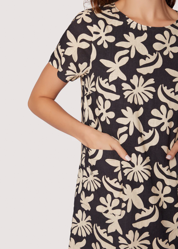 Tropic Flair Mini Shift Dress - Black & Cream