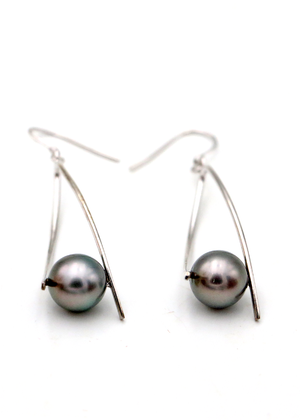 Tahitian Pearl Suspended Dangle Earring