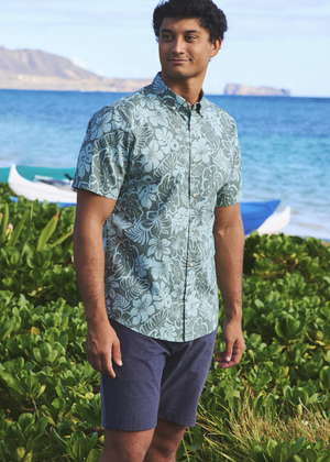 Puamana - Laurel Green