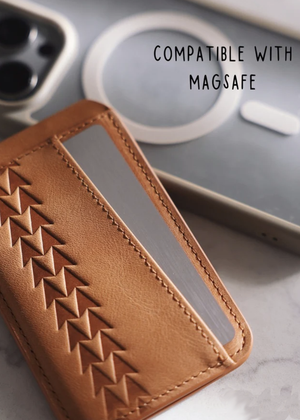 Magnetic Wallet Stand - Malama Brown