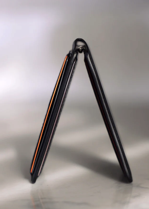 Magnetic Wallet Stand - Malama Brown