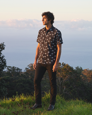 Palms and Tapa - Black