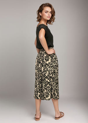 Tuahine Midi Skirt in Aloha Black