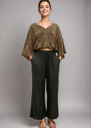 Kiely Top in Granelli Black