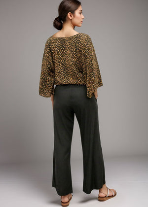 Kiely Top in Granelli Black