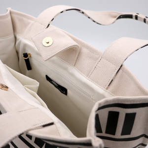 The Hawaii Tote- White with Black