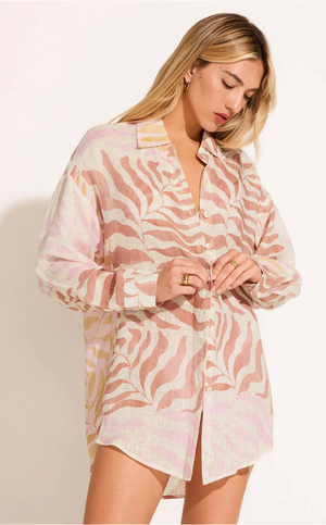 Playa Boyfriend Shirt in Gold Coast